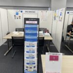 弊社の魅力が伝わるポスターやチラシを用意しました。